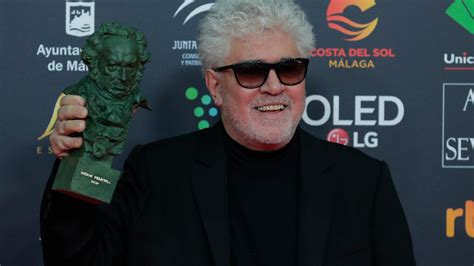  Der Goya-Preis für den besten Spielfilm: Ein Triumph für Pedro Almodóvar und die spanische Kinokultur